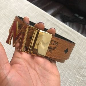 Authentic MCM belt size 90